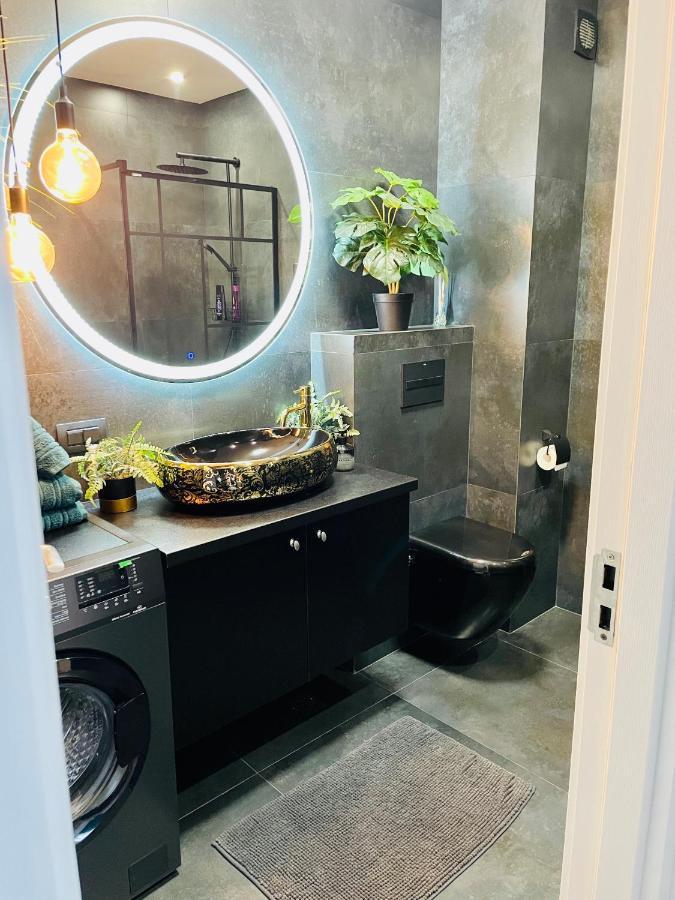 Aici Te Simti Ca Acasa Apartment ยาช ภายนอก รูปภาพ