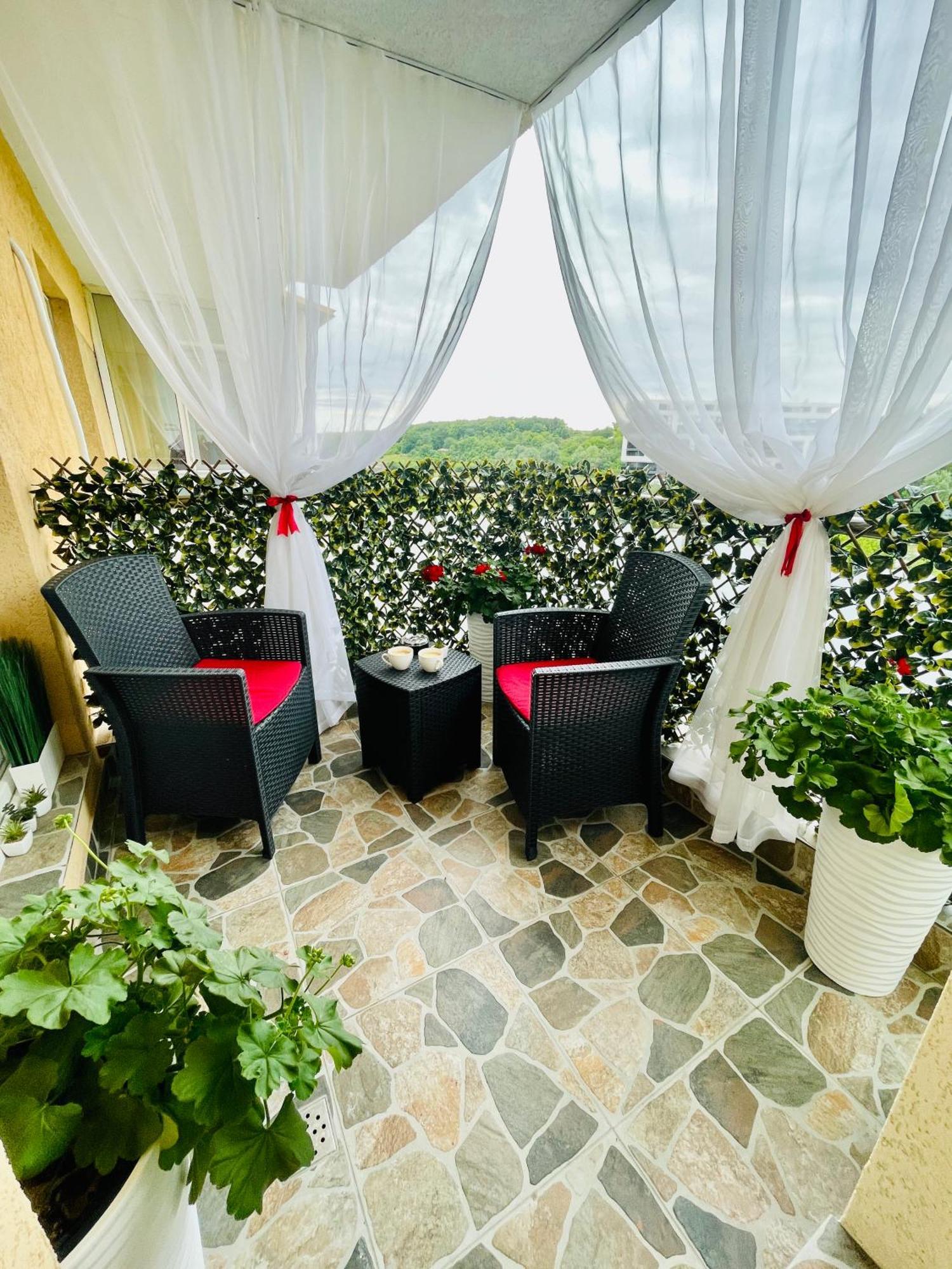 Aici Te Simti Ca Acasa Apartment ยาช ภายนอก รูปภาพ